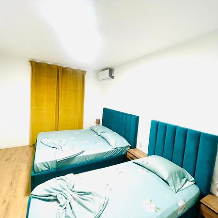 Central Apartment 2, Tirana Buitenkant foto