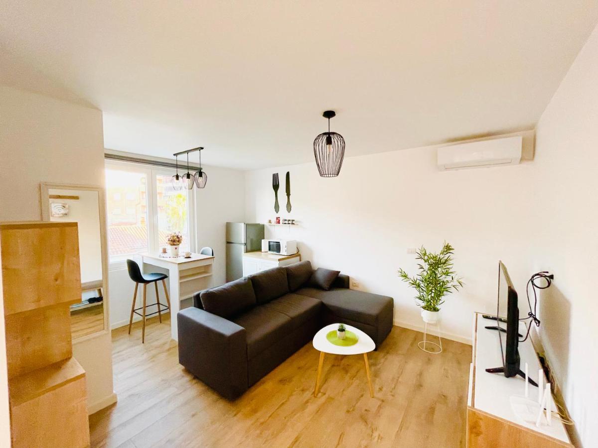 Central Apartment 2, Tirana Buitenkant foto